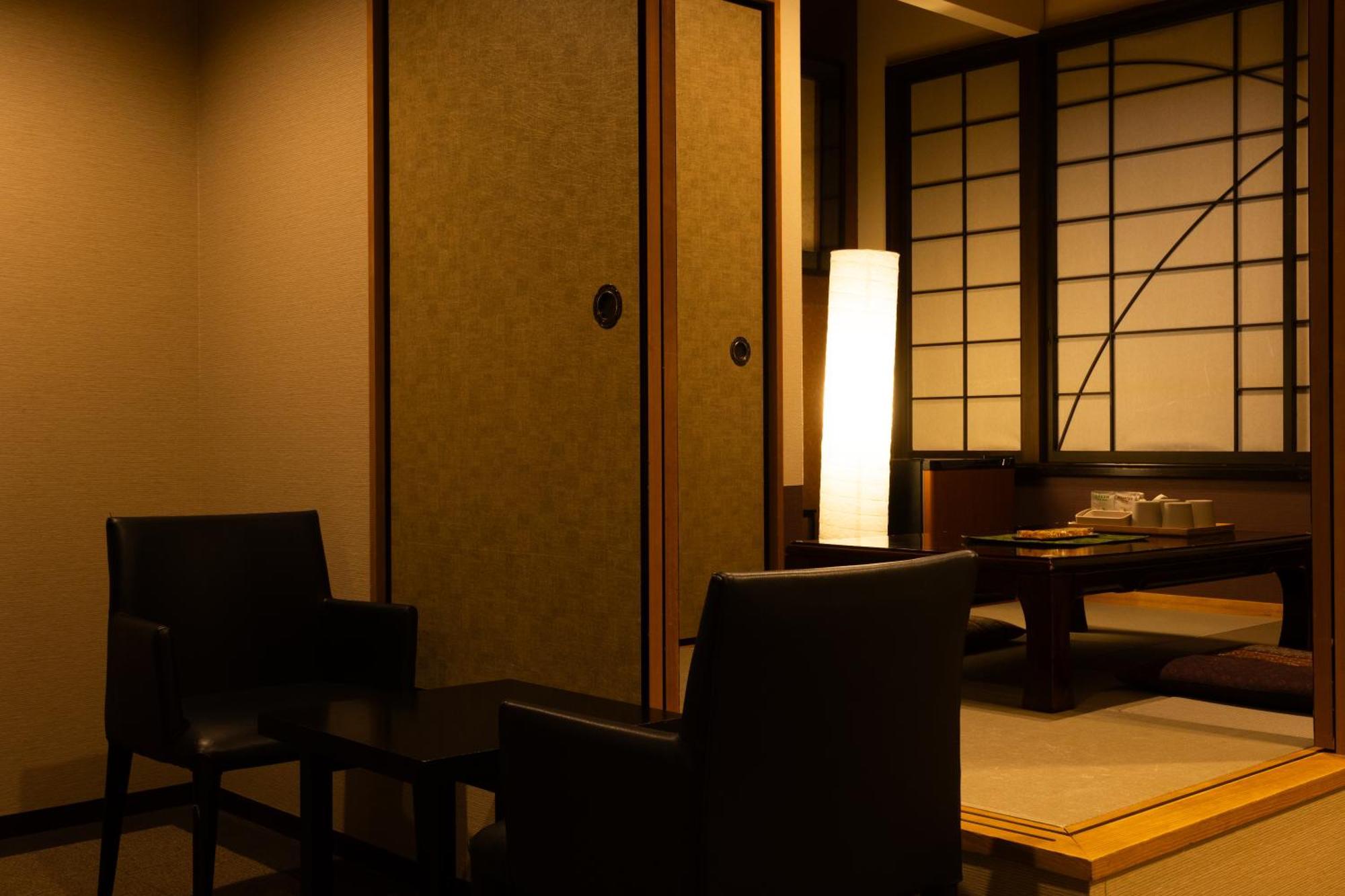 Kikunoya Hotel Hatsukaichi Bagian luar foto