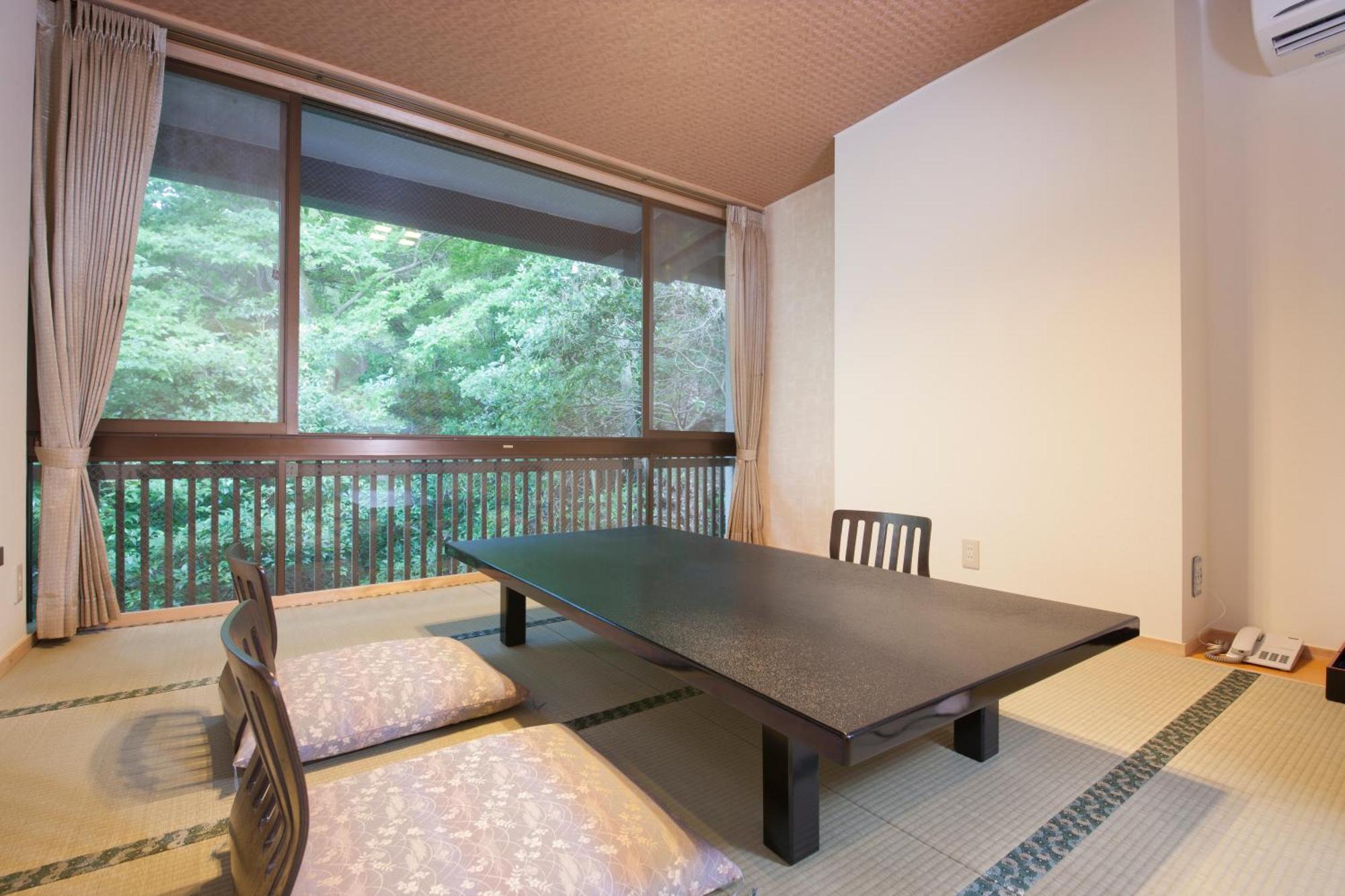 Kikunoya Hotel Hatsukaichi Bagian luar foto