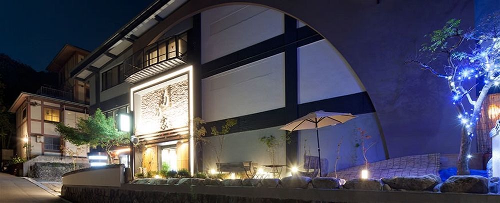 Kikunoya Hotel Hatsukaichi Bagian luar foto